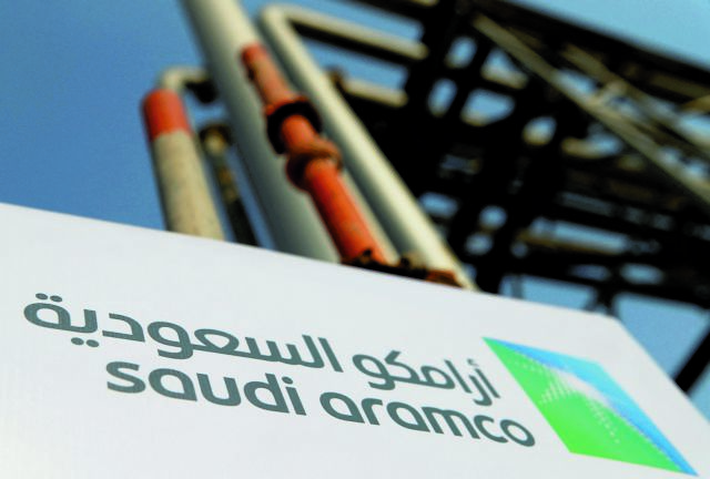 Saudi Aramco: «Χτύπημα» στην κερδοφορία του πετρελαϊκού γίγαντα από την πτώση στις τιμές
