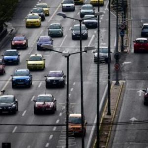 KOK: Σκληρές ποινές για κινητά και αλκοόλ