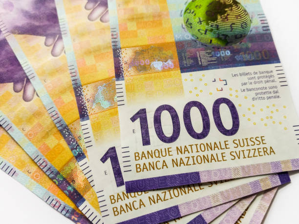 Ελβετικό φράγκο: Ομαδική αγωγή αποζημίωσης κατέθεσαν οι δανειολήπτες