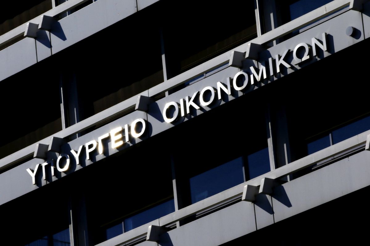ΥΠΕΘΟ: Η Fitch επιβεβαιώνει τη σταθερή αναπτυξιακή πορεία της Ελλάδας