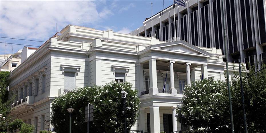Διπλωματικοί κύλοι: Με την Κύπρο είμαστε σταθερά προσηλωμένοι στην επανένωση