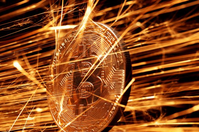 Bitcoin: Έσπασε και πάλι το φράγμα των 100.000 δολαρίων