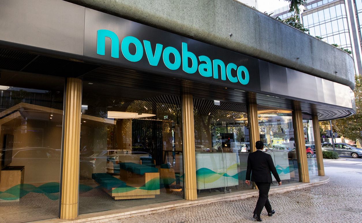 BPCE: Εξαγόρασε την πορτογαλική Novo Banco για 6,4 δισ. ευρώ