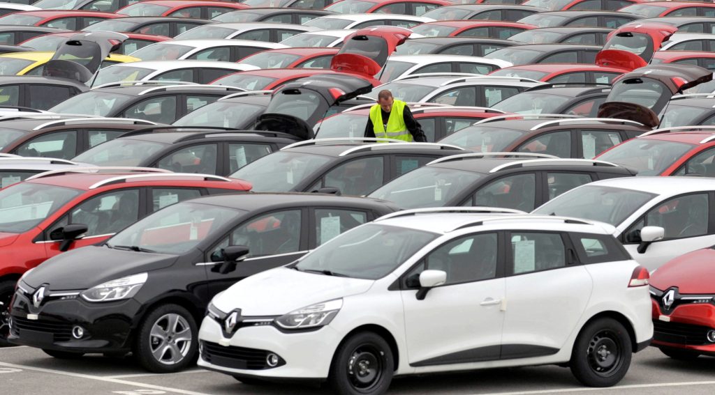 Αυτοκίνητα: Εμπορικό πλεόνασμα ​​89,3 δισ. ευρώ κατέγραψε η ΕΕ το 2024