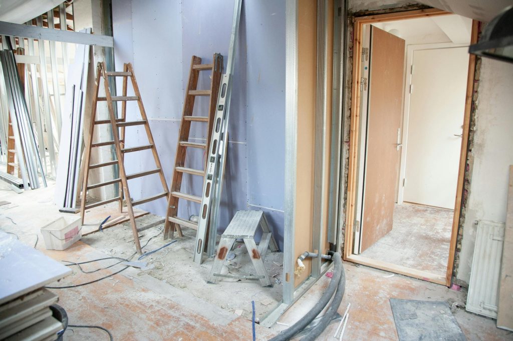 Ακίνητα: Φορο-μπόνους έως 16.000 ευρώ για ανακαινίσεις και το 2025