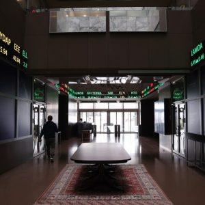 Χρηματιστήριο Αθηνών: Διορθώνει μετά το τριήμερο ράλι